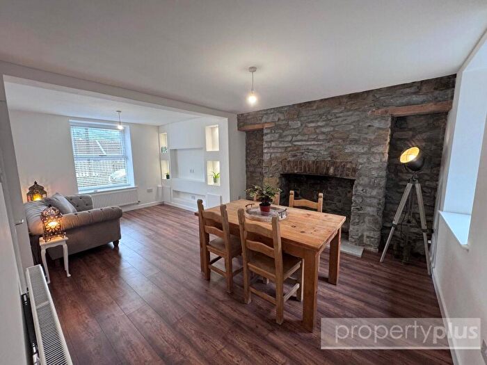 3 Bedroom Terraced House For Sale In Rheolau Terrace, Trehafod, Pontypridd, CF37