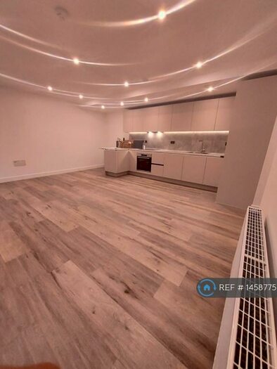2 Bedroom Flat To Rent In Shadwell Street, Birmingham, B4