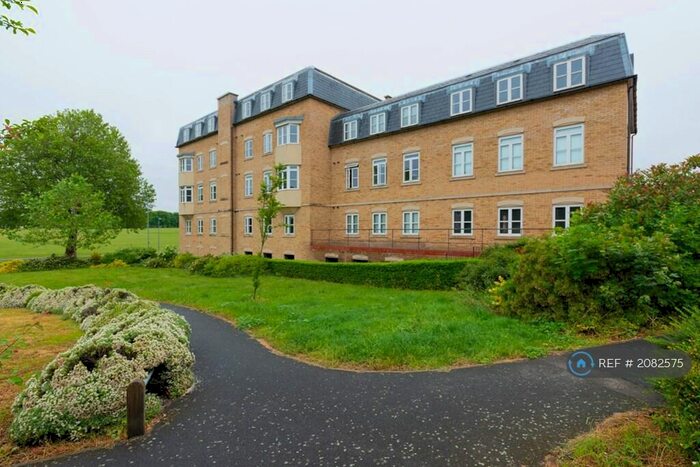2 Bedroom Flat To Rent In Circular Road South, Colchester, CO2