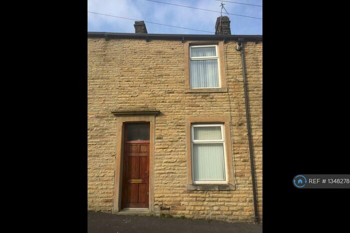 2 Bedroom Terraced House To Rent In Smith St, Burnley, BB12