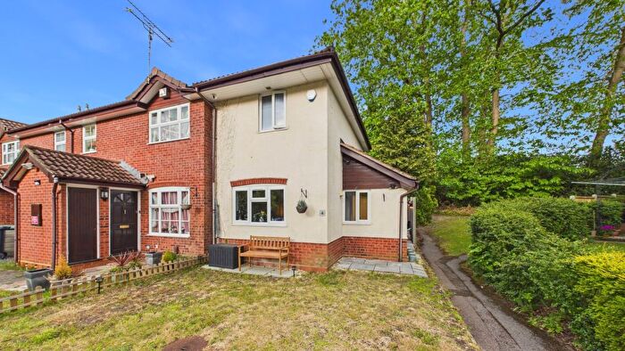 1 Bedroom Terraced House To Rent In Queensbury Place, Blackwater, Camberley, GU17
