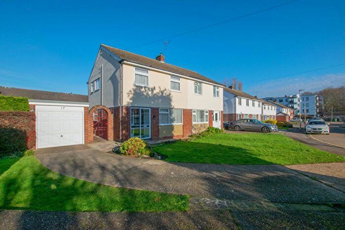 3 Bedroom Semi-Detached House To Rent In Shalcross Drive, Waltham Cross, EN8