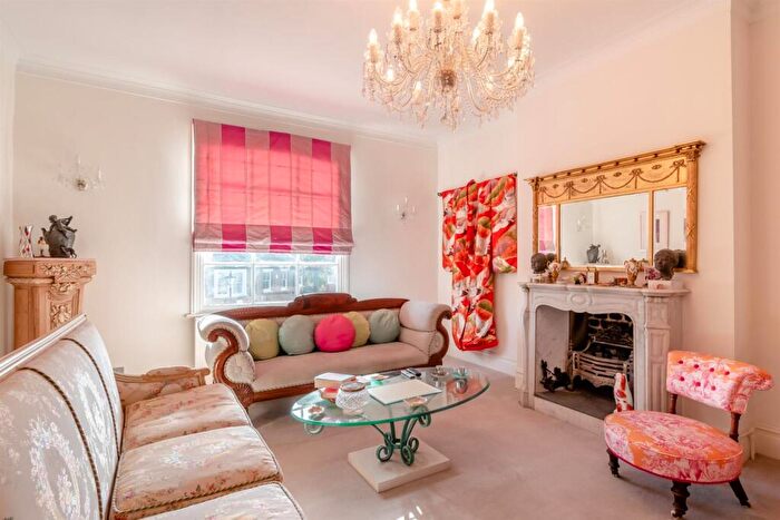 5 Bedroom House For Sale In Tranquil Vale, London, SE3