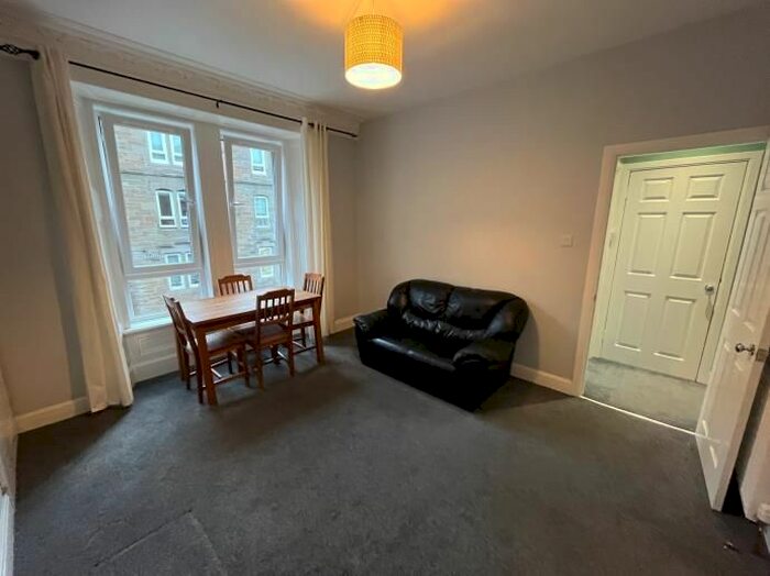 1 Bedroom Flat To Rent In Baldovan Terrace, Dundee, DD4