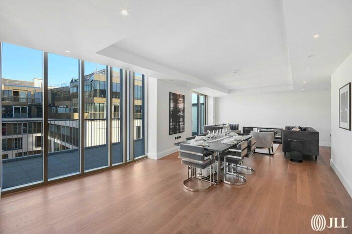 2 Bedroom Flat To Rent In Warwick Lane, London, W14