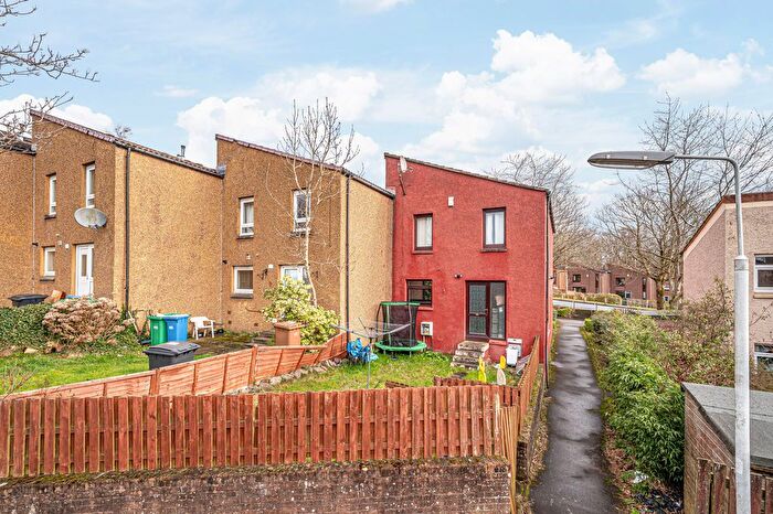 3 Bedroom End Terrace House For Sale In Heather Court, Glenrothes, KY7