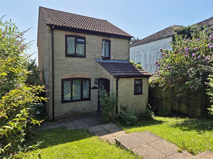 2 Bedroom Detached House For Sale In Showfields, Tytherleigh, Axminster, Devon, EX13