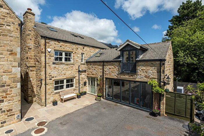 5 Bedroom House To Rent In Sheriff Lane, Bingley, West Yorkshire, BD16