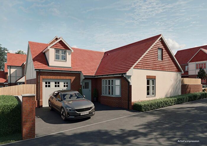 3 Bedroom Property For Sale In Summer Lane, Wirksworth, DE4