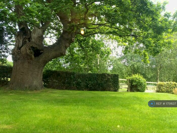 2 Bedroom Flat To Rent In Charlton Kings, Cheltenham, GL52