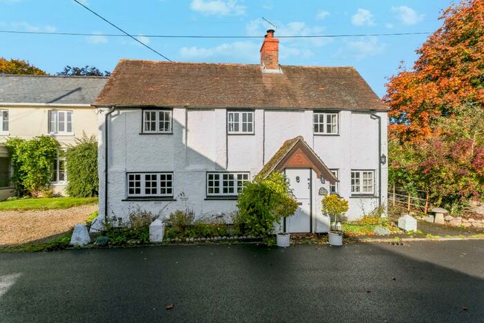 3 Bedroom Cottage For Sale In Shefford Woodlands, Hungerford, ., RG17