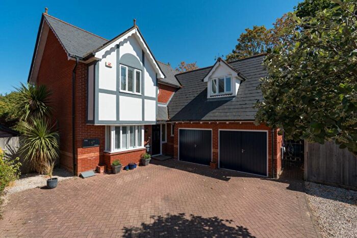 5 Bedroom Detached House For Sale In Fairways, Braiswick, Colchester, Essex, CO4
