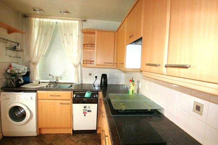 2 Bedroom Terraced House For Sale In New Wellington Street, Mill Hill, Blackburn, Lancashire, BB2