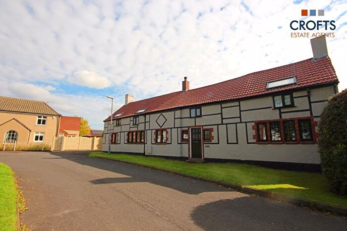 4 Bedroom Detached House For Sale In Pelham Crescent, Keelby, DN41