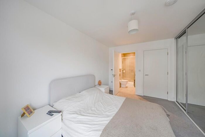 2 Bedroom Flat For Sale In Daly Close, Littlemore, OX4 - Photo 7