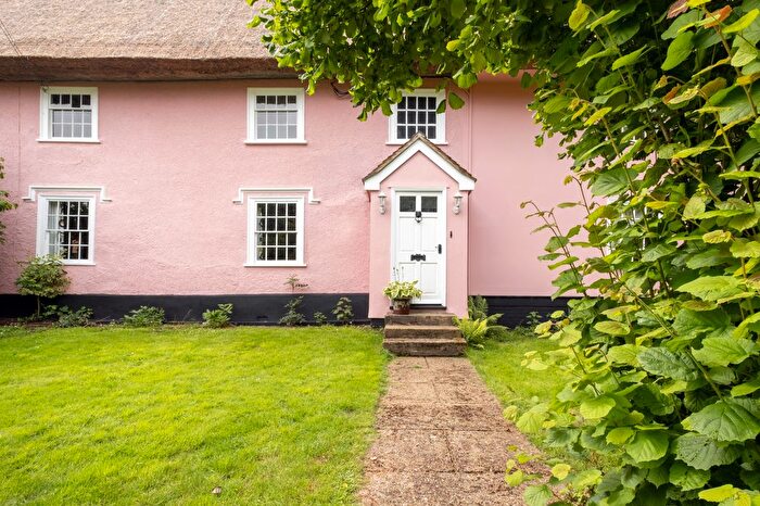 4 Bedroom Detached House For Sale In Mill Street, Gislingham, Eye, IP23
