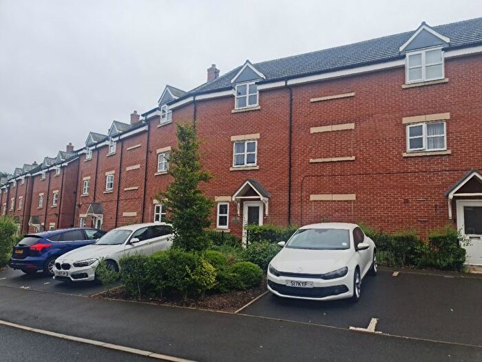 2 Bedroom Flat To Rent In Blenheim Court, Escelie Way, Selly Oak, Birmingham, B29