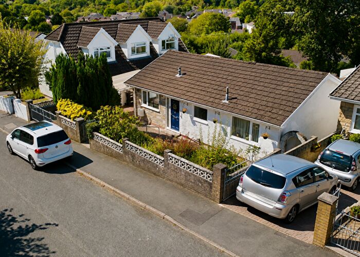 2 Bedroom Detached Bungalow For Sale In Lakeside Gardens, Merthyr Tydfil, CF48