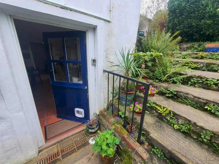 2 Bedroom Flat For Sale In Dartington, Totnes, Devon, TQ9