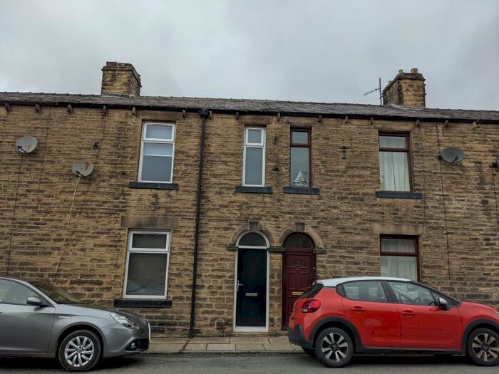 3 Bedroom Terraced House To Rent In Westmoreland Street, Skipton, BD23