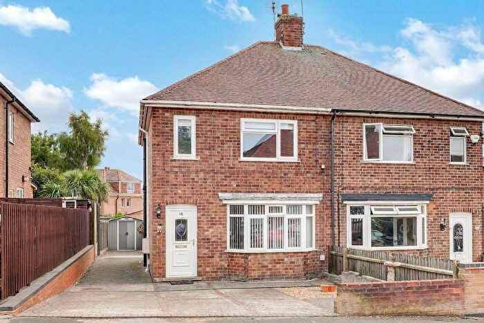 2 Bedroom Semi-Detached House For Sale In Perlethorpe Avenue, Gedling, NG4