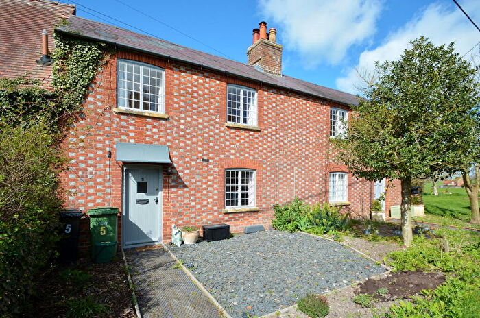 2 Bedroom Terraced House For Sale In Clare Cottages, OX9