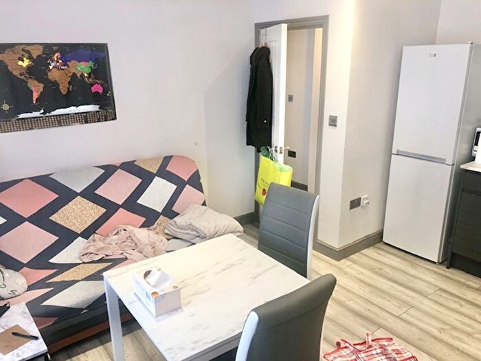 1 Bedroom Flat To Rent In Pomeroy Street, Pomeroy Lofts, CF10
