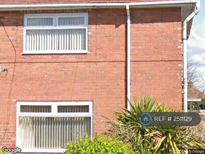 3 Bedroom End Of Terrace House To Rent In Bramley Road, Nottingham, NG8