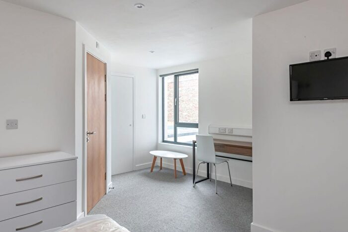 1 Bedroom Studio To Rent In West Street, Bristol, BS2