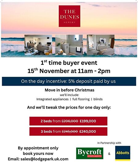 2 Bedroom Terraced House For Sale In The Dunes, Kingsway, Hemsby, NR29