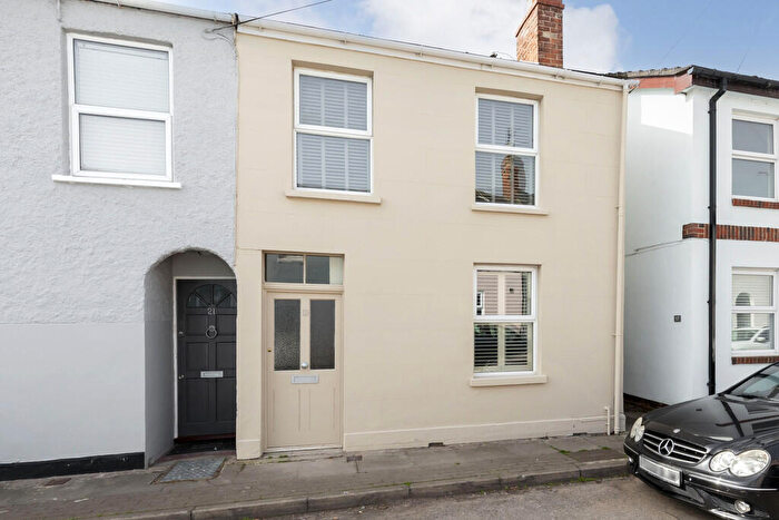 3 Bedroom Terraced House To Rent In York Street, Cheltenham, GL52