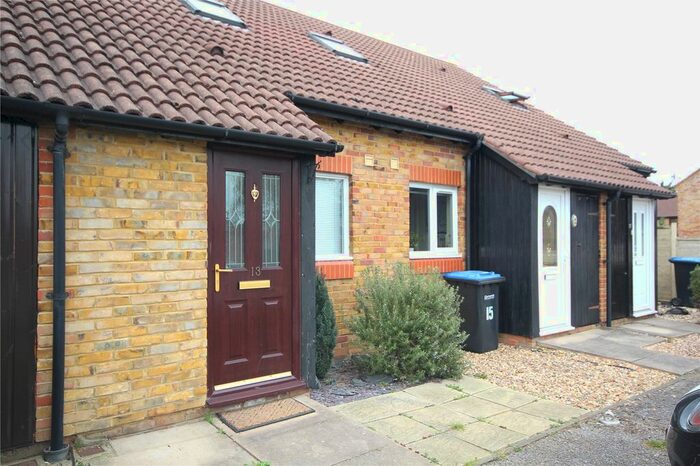 1 Bedroom Terraced House To Rent In Mullens Road, Egham, Surrey, TW20