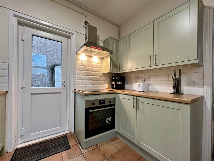 3 Bedroom House To Rent In Ashleigh Grove, Jesmond, NE2