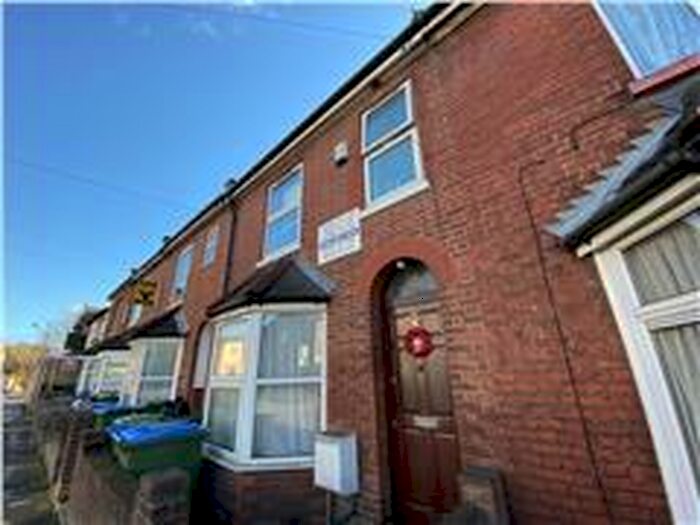 6 Bedroom House To Rent In Lodge Road, SO14