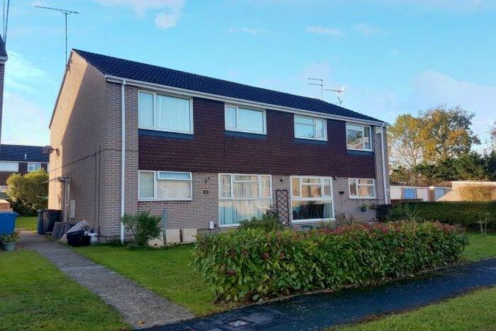 1 Bedroom Flat To Rent In Freshwater Drive, Poole, BH15