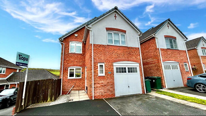 4 Bedroom Detached House For Sale In Sandby Close, Bacup, OL13