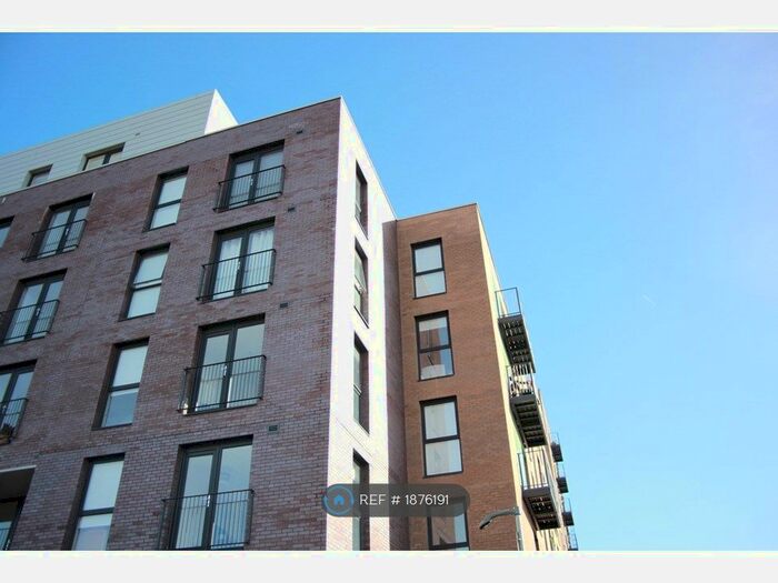 1 Bedroom Flat To Rent In Craven Street, Salford, M5