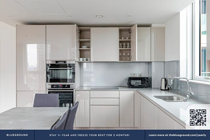 2 Bedroom Flat To Rent In Nine Elms, SW8