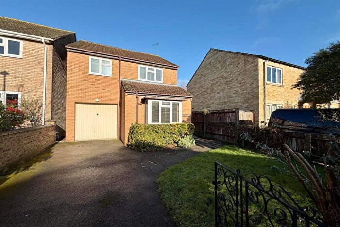 4 Bedroom House To Rent In Combermere, Buckles Close Charlton Kings, Cheltenham, Gloucestershire, GL53