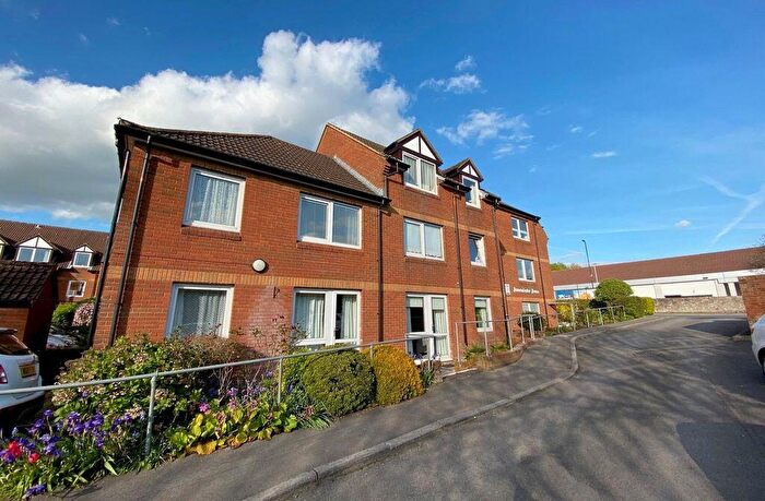 2 Bedroom Retirement Property For Sale In Station Road, Warminster, BA12