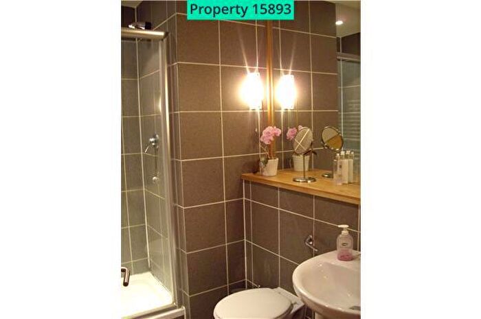 2 Bedroom Apartment To Rent In Metropolitan Apartments, Lee Circle, Leicester, LE1