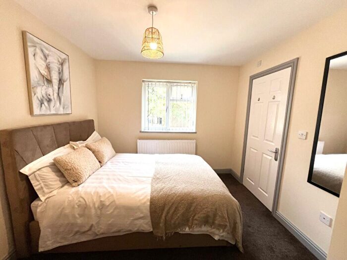 2 Bedroom Apartment To Rent In Room - Leaper Street, Derby, Derbyshire, DE1