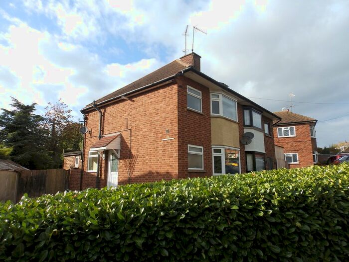 3 Bedroom Semi-Detached House To Rent In The Crescent, Market Harborough, LE16