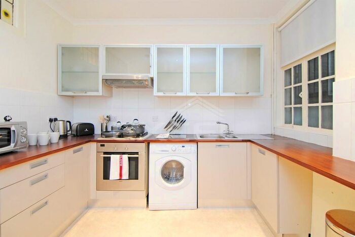 5 Bedroom Apartment To Rent In Strathmore Court, Park Road, St Johns Wood, NW8
