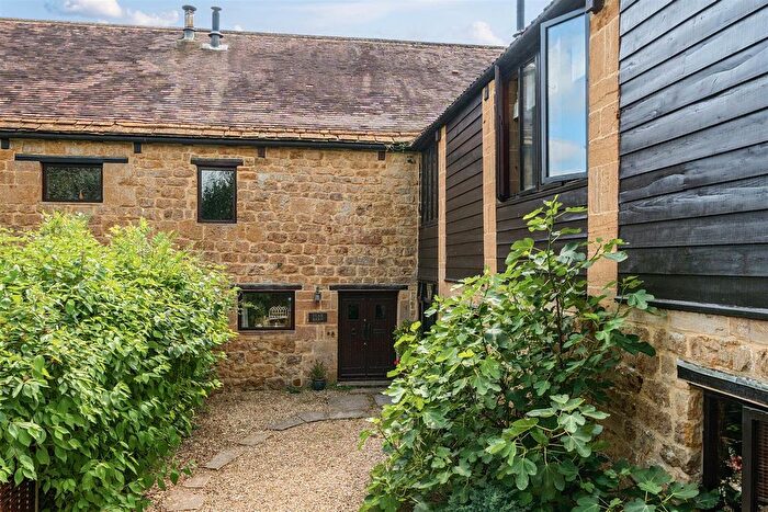 2 Bedroom Barn Conversion For Sale In Barrington, Ilminster, TA19