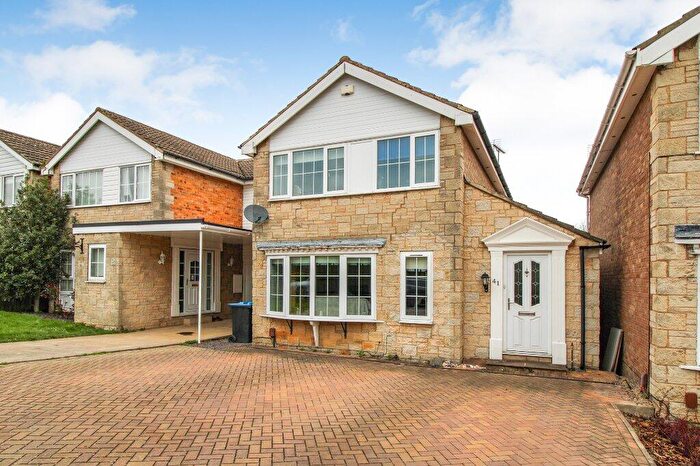 4 Bedroom Detached House For Sale In Farfield Avenue, Knaresborough, North Yorkshire, HG5