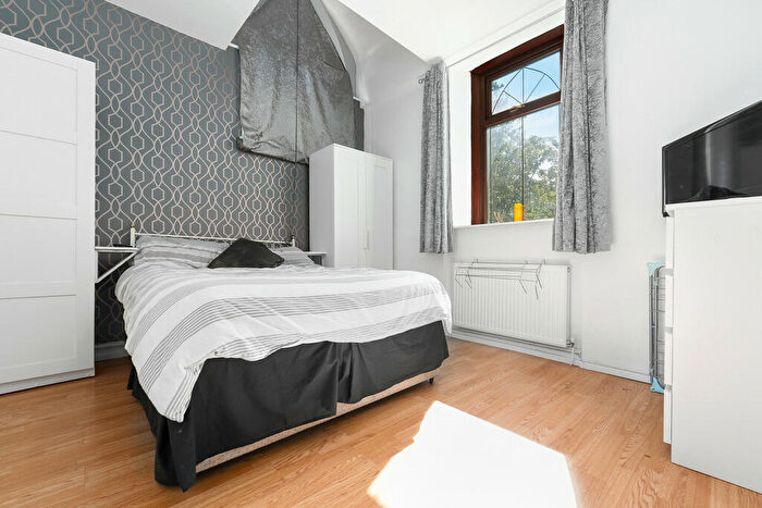 5 Bedroom Detached House For Sale In Cardiff Road, Taffs Well, CF15