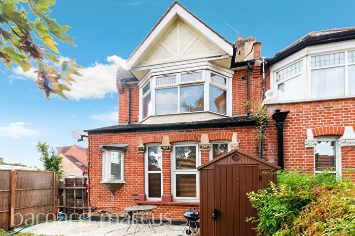 Studio For Sale In Grayham Road, New Malden, KT3