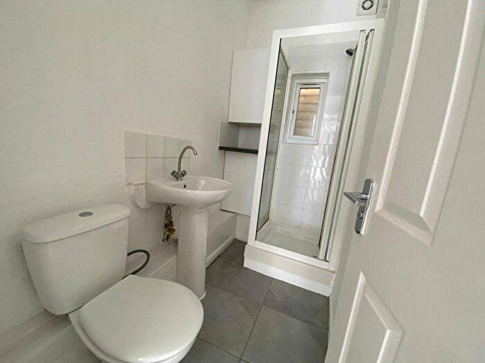 1 Bedroom Flat To Rent In Windsor Road, Bexhill On Sea, TN39