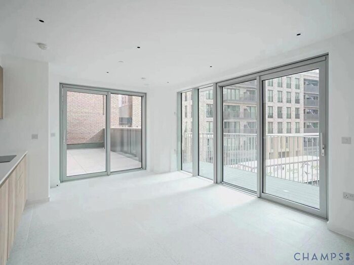 1 Bedroom Flat For Sale In Jacquard Point, The Silk District, E1